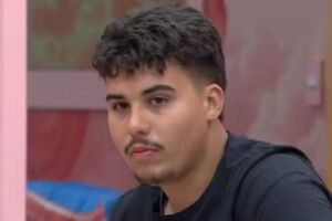 Ex-participante do Big Brother Brasil 26, Pedro Henrique Esp&iacute;ndola.