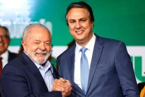 Presidente Lula e ministro da Educa&ccedil;&atilde;o Camilo Santana.