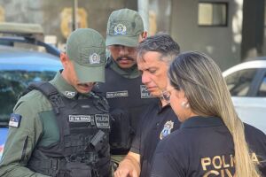 Pol&iacute;cia Militar em a&ccedil;&atilde;o no sert&atilde;o do estado