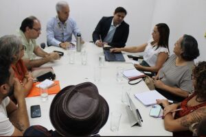 Reuni&atilde;o entre membros da Prefeitura do Jaboat&atilde;o e Sinproj