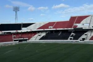 Arruda apresenta n&iacute;vel de alto risco ap&oacute;s laudo da Defesa Civil do Recife.