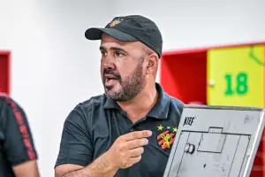 Ap&oacute;s tr&ecirc;s anos longe, Sued Lima est&aacute; de volta ao Sport.