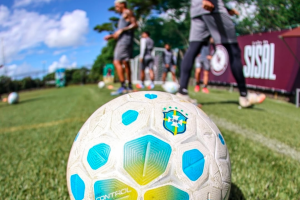 Time do Jacuipense nos preparativos para jogar contra o verd&atilde;o. 