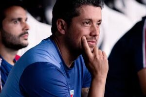 Thiago Carpini se complica com o Fortaleza.