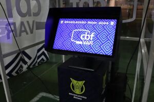 Equipamentos do VAR s&atilde;o furtados antes de Athletic x N&aacute;utico.