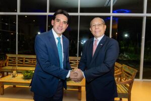 Silvio Costa Filho articula nova rota a&eacute;rea PE - Cabo Verde