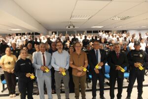 Autoridades no audit&oacute;rio da Unifg em Piedade