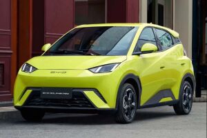 BYD Dolphin Mini o carro mais vendido no varejo em mar&ccedil;o &eacute; el&eacute;trico.
