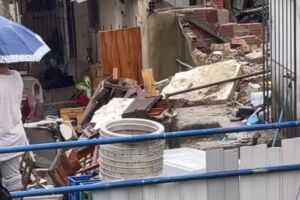 Deslizamento no Ibura deixou um ferido.