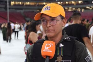 Soldado Carina Cl&eacute;ures de Moura Albuquerque.