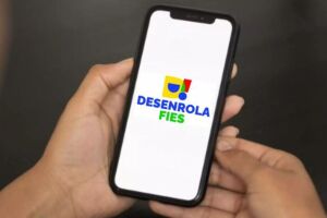 Desenrola FIES.