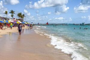 Praia da Vila.
