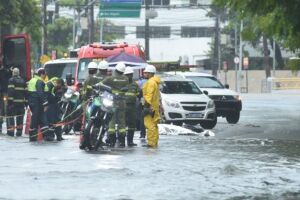 Chuva no Recife.