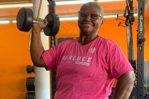 Irm&atilde; Marluce ficou conhecida ap&oacute;s viralizar praticando crossfit.