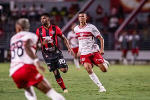 CRB enfrenta o Am&eacute;rica Mineiro dentro de casa.
