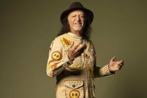 &Aacute;lceu Valen&ccedil;a, uma das refer&ecirc;ncias da cultura musical brasileira.