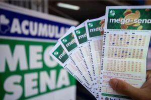 Homem que terminou namoro ap&oacute;s ganhar na Mega-Sena &eacute; obrigado pela Justi&ccedil;a a dividir pr&ecirc;mio com a ex