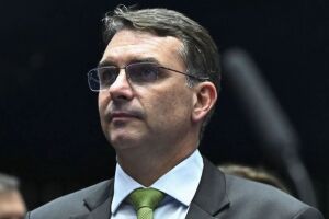 Fl&aacute;vio Bolsonaro.