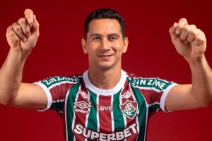 Paulo Henrique Ganso deve ser titular contra o Botafogo.
