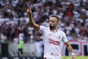 Paulo S&eacute;rgio pode ir para o Botafogo-PB.