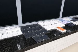 70 celulares apreendidos pela PRF. 