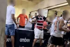 V&iacute;deos mostram torcedores pegando latinhas de cerveja do estabelecimento.