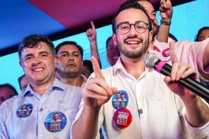 Lula da Fonte inaugura comit&ecirc; central no Recife ao lado de Eduardo da Fonte