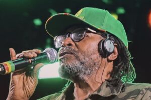 Cantor Edson Gomes