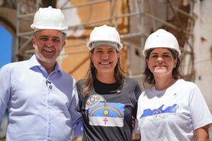 Eduardo da Fonte, Raquel Lyra e Priscila Krause.