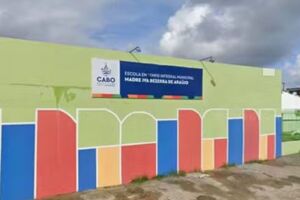 Escola Municipal Madre Iva Bezerra de Ara&uacute;jo.