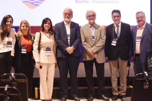 FMO marca presen&ccedil;a em congressos cient&iacute;ficos. 