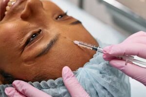 Harmoniza&ccedil;&atilde;o Facial.