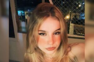 Joviana Evelyn Iankovski.