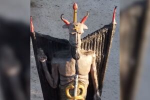 Est&aacute;tua gigante em homenagem ao Diabo chama aten&ccedil;&atilde;o no Cear&aacute;