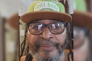 Cantor Edson Gomes &eacute; internado na UTI ap&oacute;s passar mal depois de show em Salvador