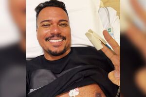 Bruno Cardoso, vocalista do grupo Sorriso Maroto.