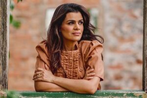 Cantora Damares.