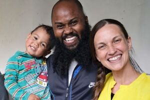Homem se apresenta como mission&aacute;rio e &eacute; cidad&atilde;o dos EUA.