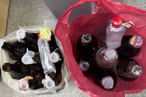  15 litros de lol&oacute; no bairro do Fosfato. 