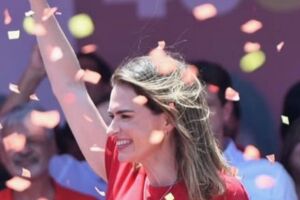 Mar&iacute;lia Arraes lidera pesquisa para o Senado em Pernambuco