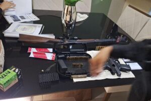 Os alvos s&atilde;o policiais penais, detentos e outros suspeitos dentro do sistema prisional.