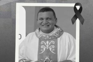 Edivaldo Manoel da Silva, p&aacute;roco da Par&oacute;quia Santa Rita de C&aacute;ssia, localizada em Jardim Fragoso, em Olinda. 