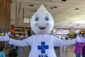 Mascote 'Z&eacute; Gotinha'