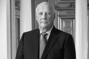rei Harald V, da Noruega.