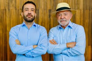 Lula e o deputado Janones