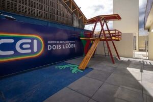 Centro de Educa&ccedil;&atilde;o Infantil (CEI) Dois Le&otilde;es, em Pombos.
