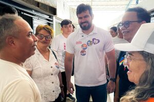 C&eacute;sar Remos cumpre agenda em Abreu e Lima.