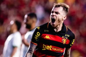 Chrystian Barletta comemora gol do Sport.