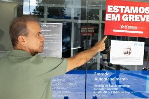 O deputado estadual Coronel Alberto Feitosa (PL).