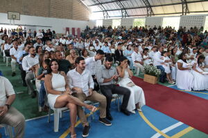 Casamento coletivo em Paulista